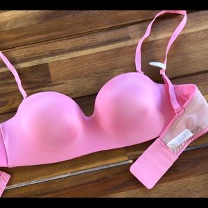 Love by Gap  Bra 34A pink multi-way